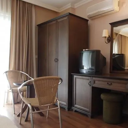 Hotel Kibele &