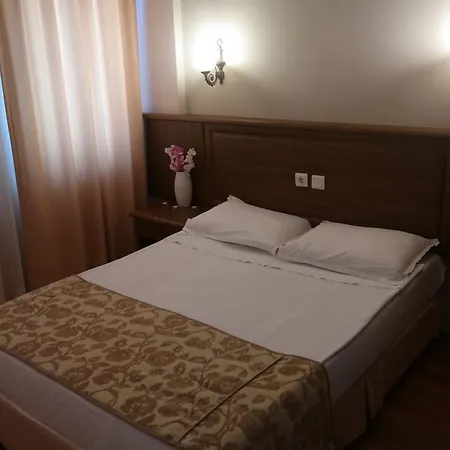 Kibele & Ξενοδοχείο 3*